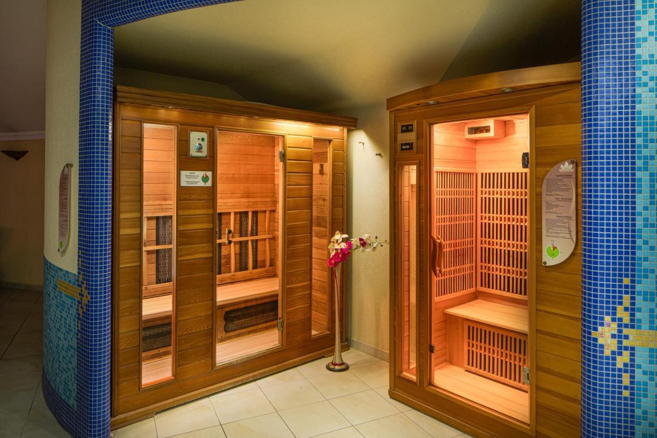 Kristaly Hotel Keszthely Luaran gambar