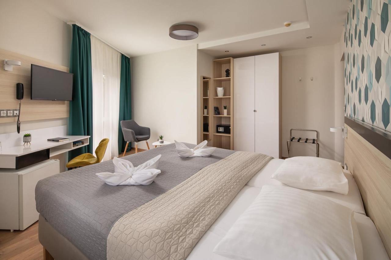 Kristaly Hotel Keszthely Luaran gambar
