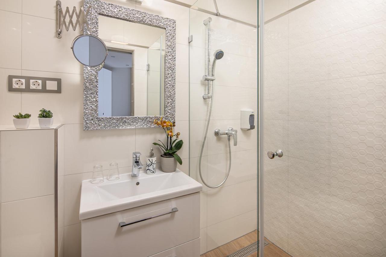 Kristaly Hotel Keszthely Luaran gambar